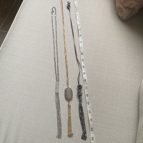 Set of three super fun long necklaces - Picture 3 of 6